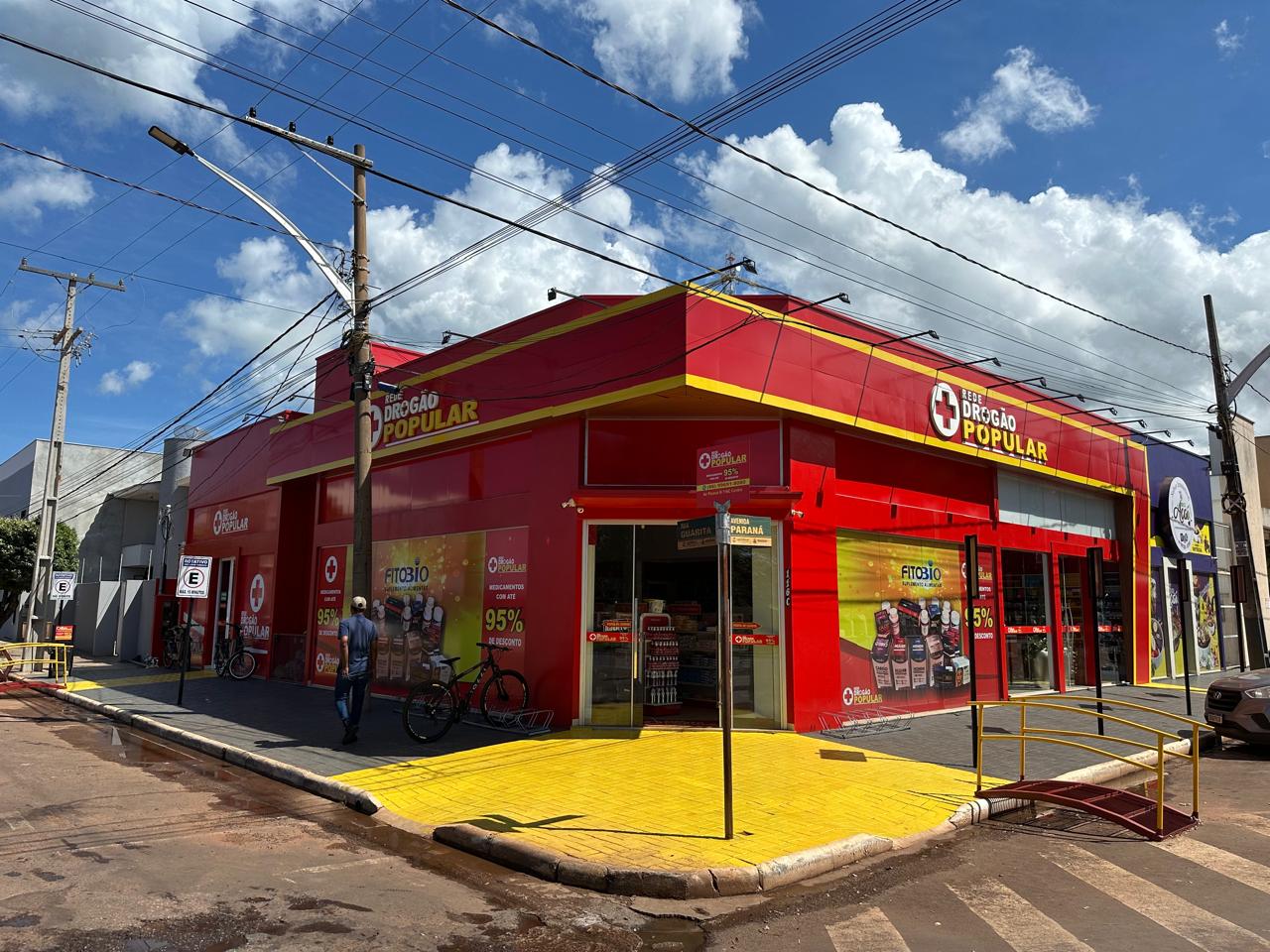 Fachada Drogão Popular